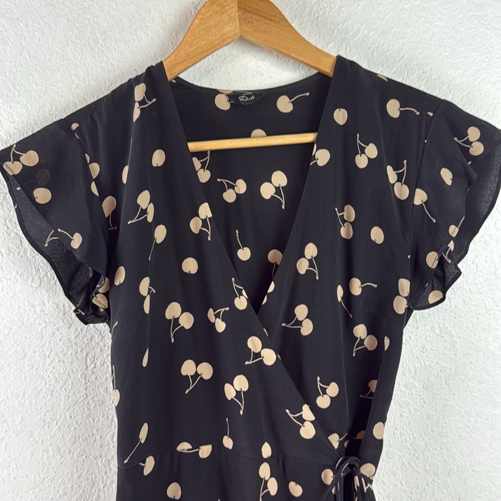 Perfect Rails π― silk Black Cream Cherries Leanne Wrap Dress XS - Picture 8 of 11